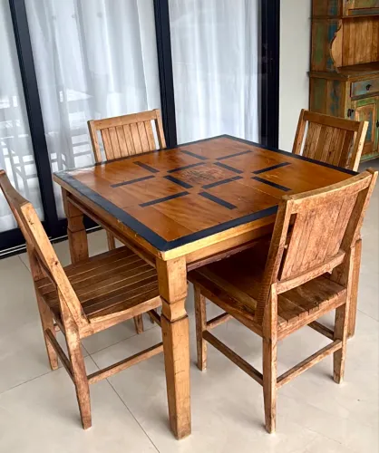 Mesa Maseiras Demolicao + cadeiras
