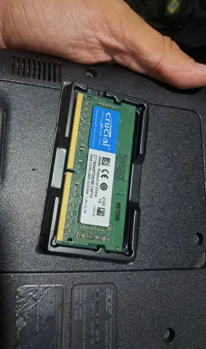 Memória RAM Crucial 16GB