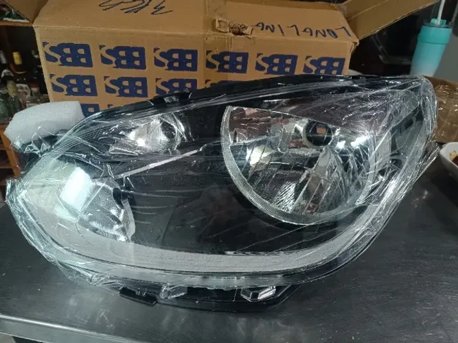 Farol Volkswagen UP