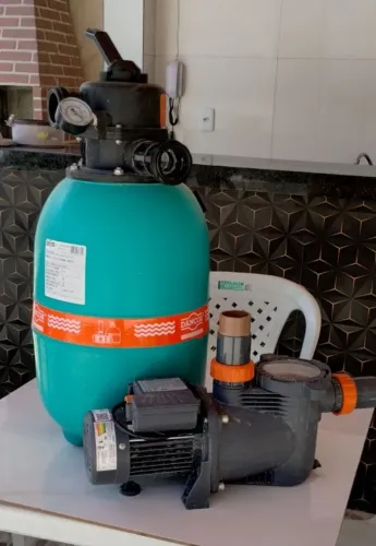 Filtro e motor pra piscina!! Motor com defeito,com notas fiscais! Por apenas 600 os 2!