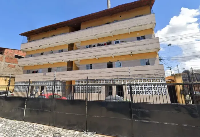 ALUGA - APARTAMENTO 2 QUARTOS - PARANGABA - CONDOMINIO FECHADO
