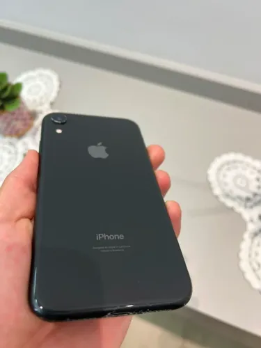 iPhone XR black 64 GB
