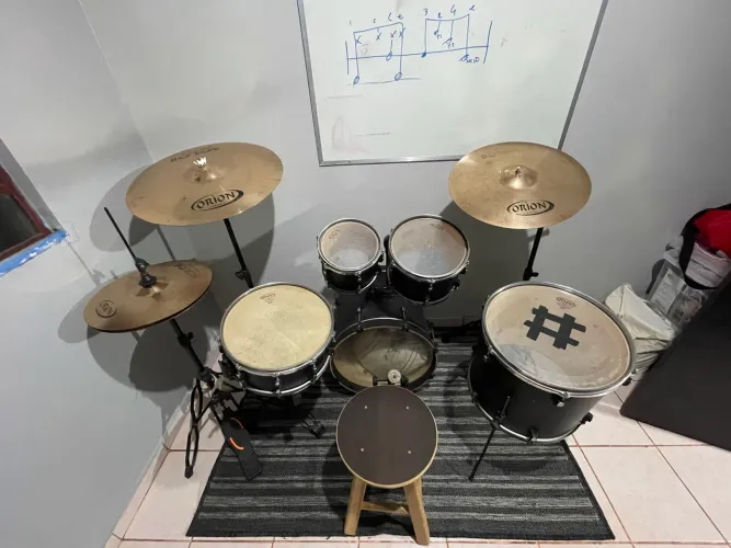 BATERIA RMV COMPLETA + PRATOS ORION