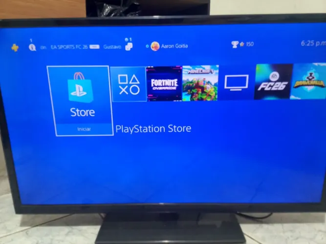 TV Philco com detalhe na tela ( linha preta )