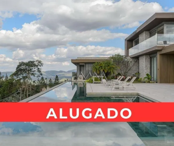 Casa Mobiliada para Locação no Condomínio Vila Alpina | 1.350 m² - 5 quartos.