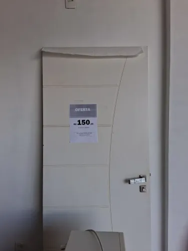 Kit Porta De Madeira 210x80cm Frisada Laqueada Moldufama Abertura Esquerda Branco Branco