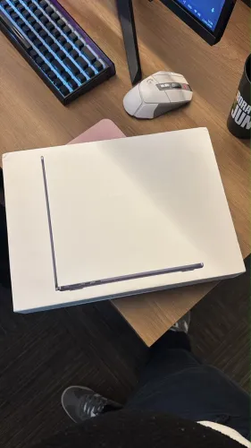 MACBOOK Air 2026 / CHIP M5 16/512GB / 13,6 polegadas MIDNIGHT