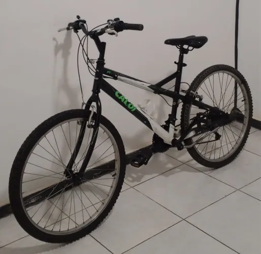 Bicicleta Caloi Montana Aro 26