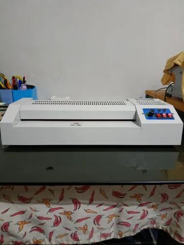 Plastificadora A3 Importway - com defeito 