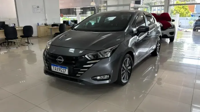 Nissan Versa Advance 1.6 16V Flex AUT 2025 BAIXA KM