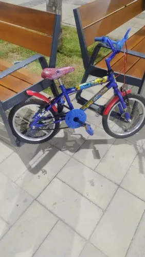 Bicicleta infantil - homem aranha.