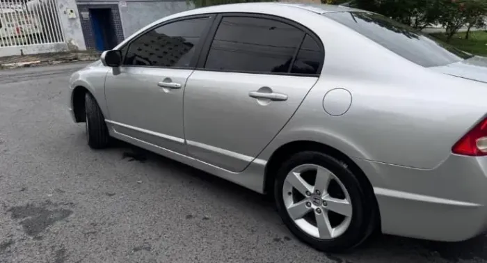 Honda Civic Sedan LXS 1.8/1.8 Flex 16V Aut. 4P 2008