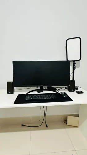 Monitor 34 pol e iluminação Godox S45 e mesa branca ( juntos ou separados)