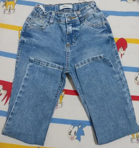 Calça jeans infantil Tam: 8anos