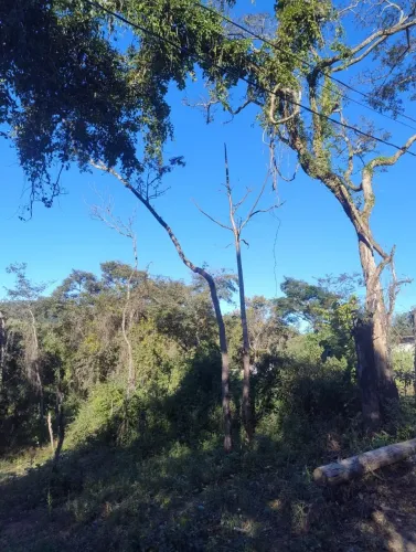 Vende-se terreno Em Minas Gerais Ritápolis.Situado em Povoado Penedo.