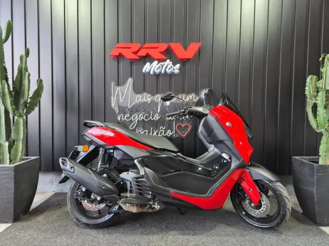 YAMAHA NMAX 160 2025