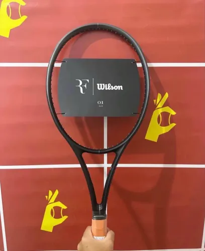 Raquete de Tênis Wilson RF 01