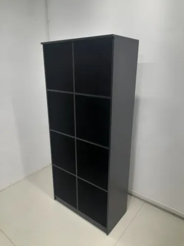Armário guarda volume