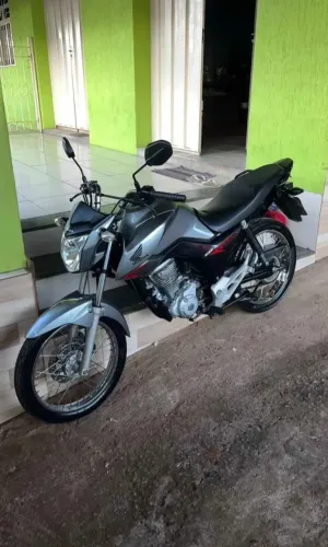 Vendo CG Fan 160 ano 2020