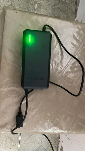 CARREGADOR DE CHUMBO - BIKE ELÉTRICA -  60v 20ah 24ah Bivolt