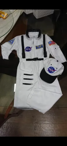 Fantasia Astronauta Nasa 8-10 anos