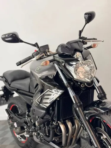 YAMAHA XJ6 N/ ABS 2017- IMPECAVEL, FINANCIA