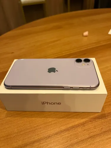 iPhone 11 128 gb Lilás (purple)