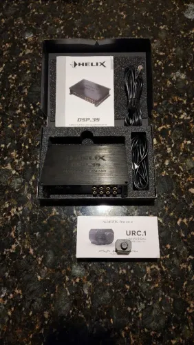 Helix DSP 3S + Controle URC.1 Usado / Particular
