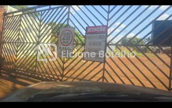 Chácara residencial à venda em Uberlândia, MG aceita permuta