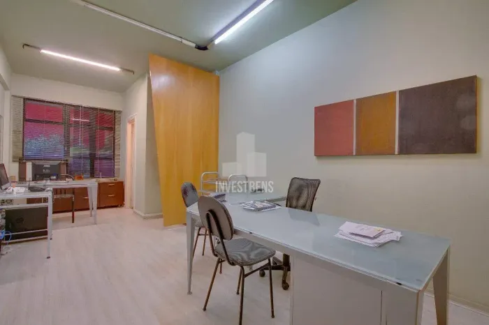 Sala mobiliada com 25m² para alugar no Bairro Estoril, Belo Horizonte, MG.
