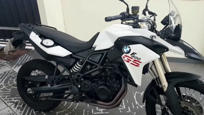 BMW f800gs a braba