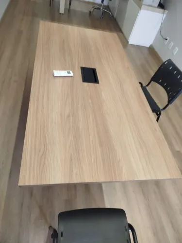 Mesa de Escritório +4 cadeiras