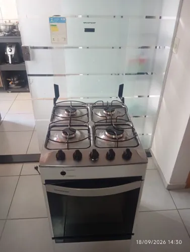 Vendo fogão 4 bocas usado em excelente estado de conservação 