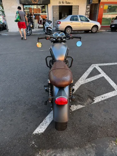 Moto Triumph bonneville t120