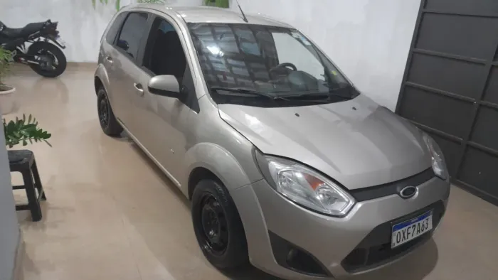 Ford Fiesta S 1.0 8V Flex 5P 2014