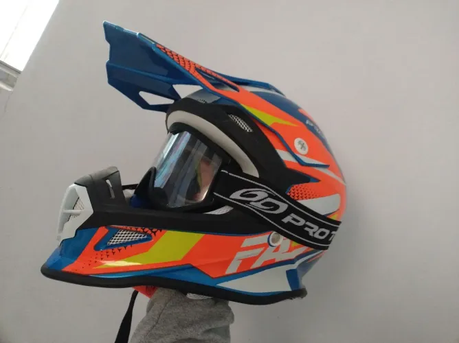 Capacete de trilha 