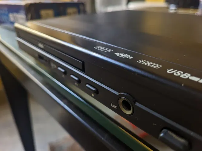 DVD Player Clássico perfeito estado TRC
