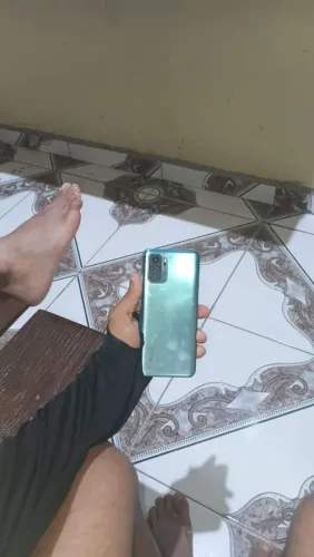 Vendo redimi 10 64gb de memória quebra galho, interessado chame