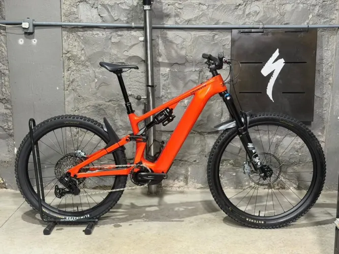 SPECIALIZED Levo 4 Comp Carbom S3