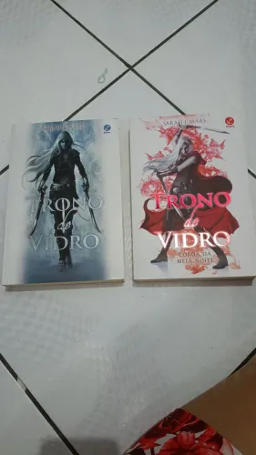 Trono de vidro 