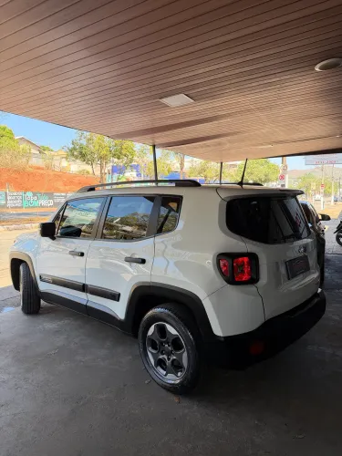 Jeep Renegade Sport 1.8 4X2 Flex 16V Aut. 2016