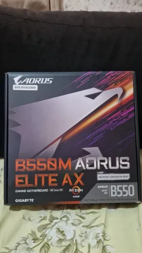 Aorus Elite B550m AX Em perfeito estado ! Caixa e acessórios
