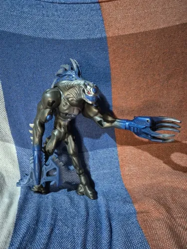Boneco Elementor Metal Destructor Max Steel 