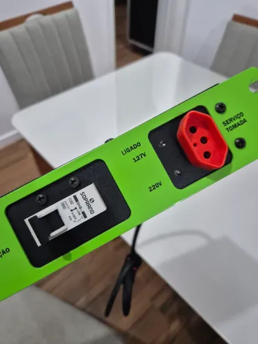 Regua De Energia Para Rack 19 Com 8 Tomadas Disjuntor 5000w