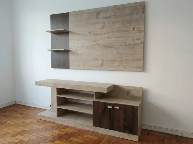 Painel com rack