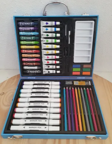 Maleta de pintura infantil com 53 pçs.