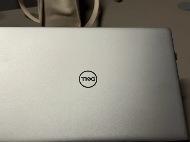 Notebook Dell inspiron I7 16GB RAM 512 SSD M2