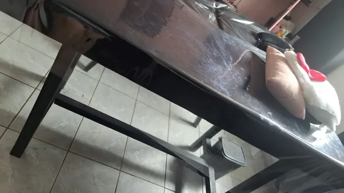 Excelente Maca de estética e outros afins( muito resistente)