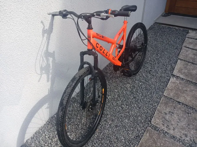 Bicicleta Seminova com Nota fiscal, Aro 26, Por R$ 700.00 A Vista