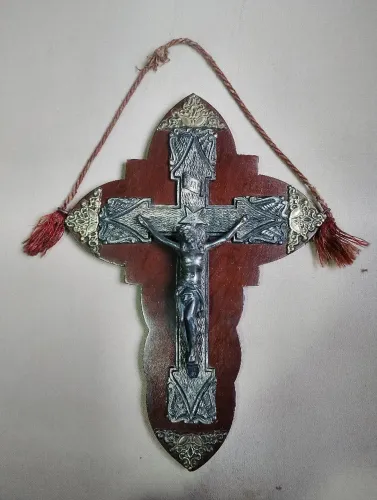 CRUCIFIXO ANOS 70